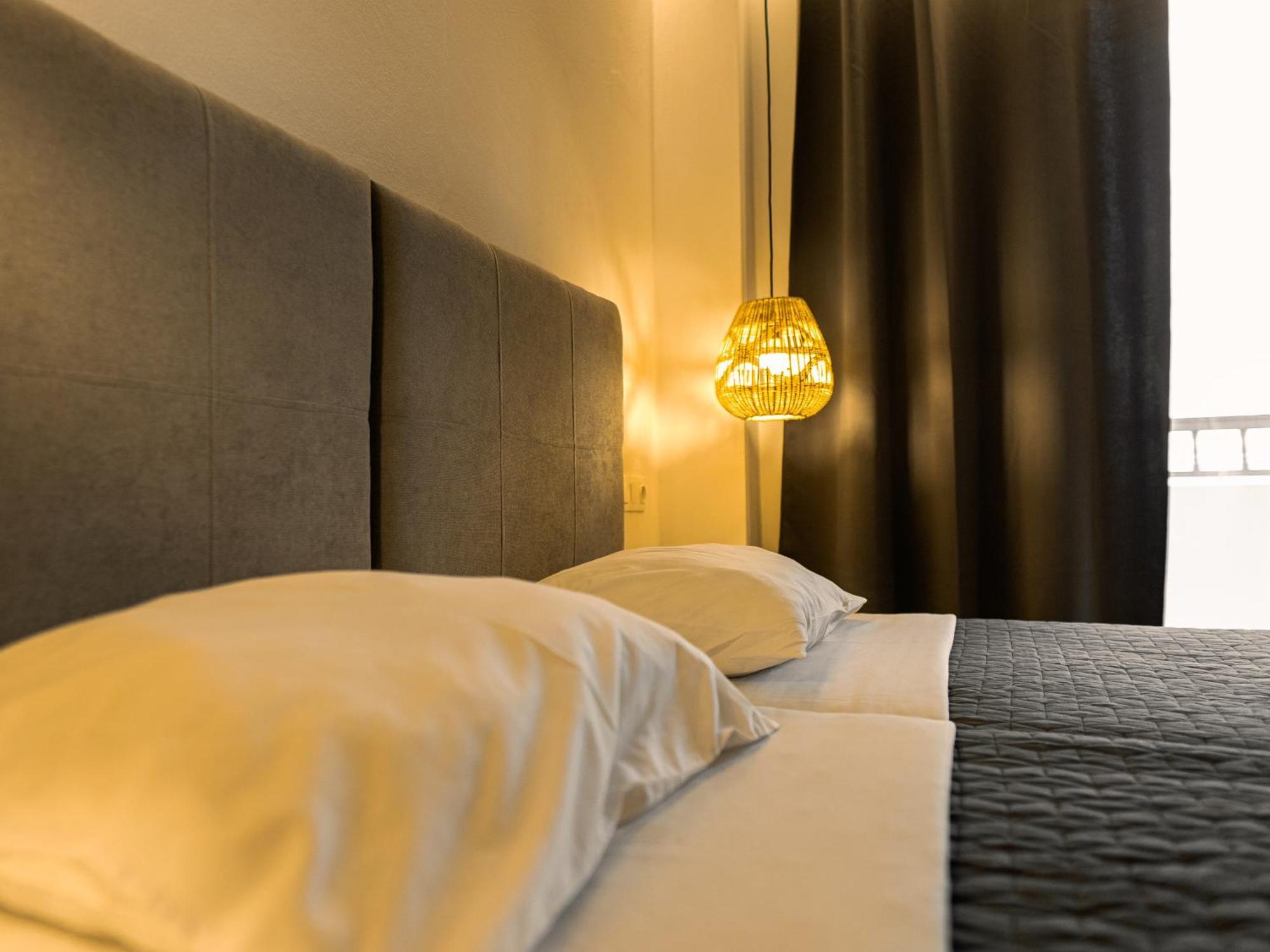 Manos Pension Фалираки Экстерьер фото