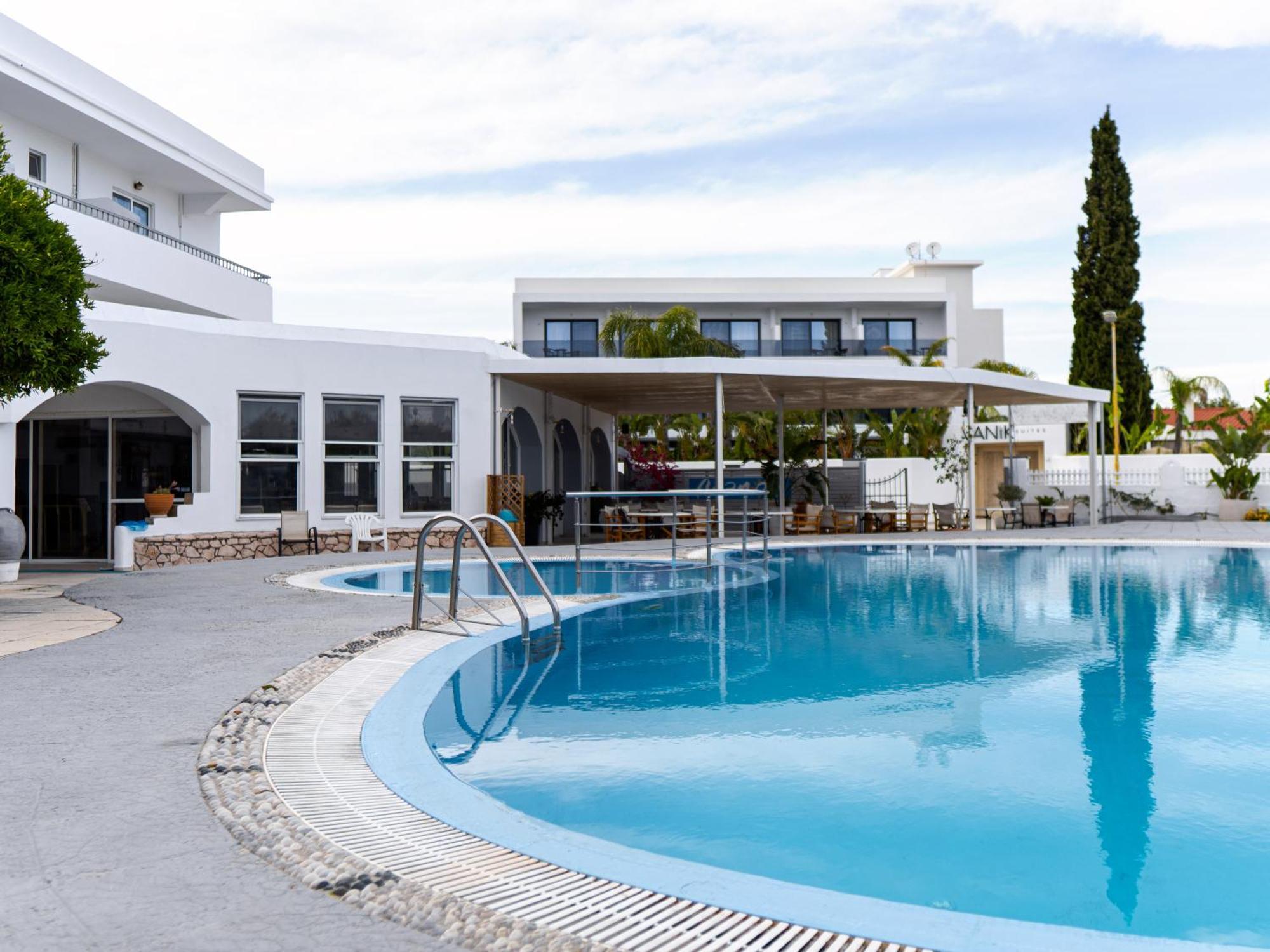 Manos Pension Фалираки Экстерьер фото