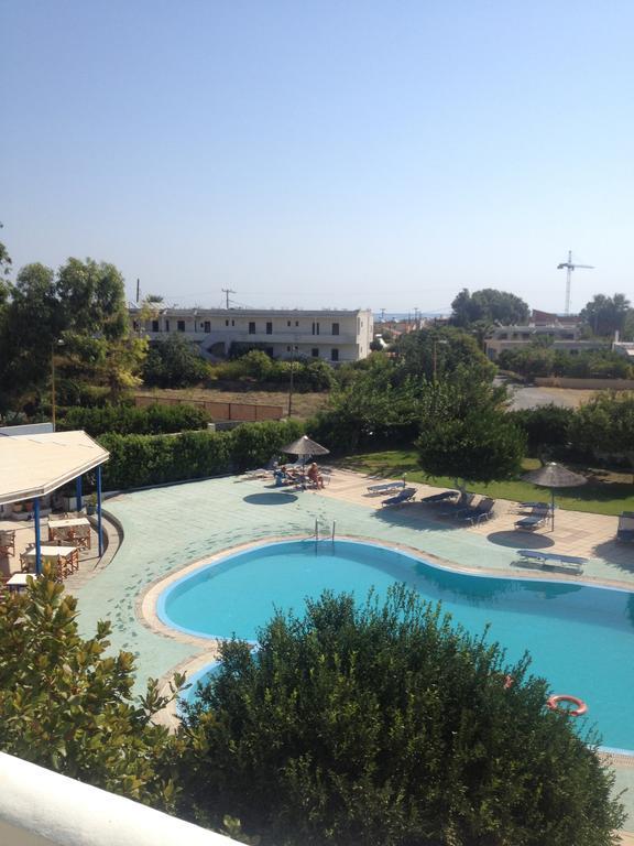 Manos Pension Фалираки Экстерьер фото